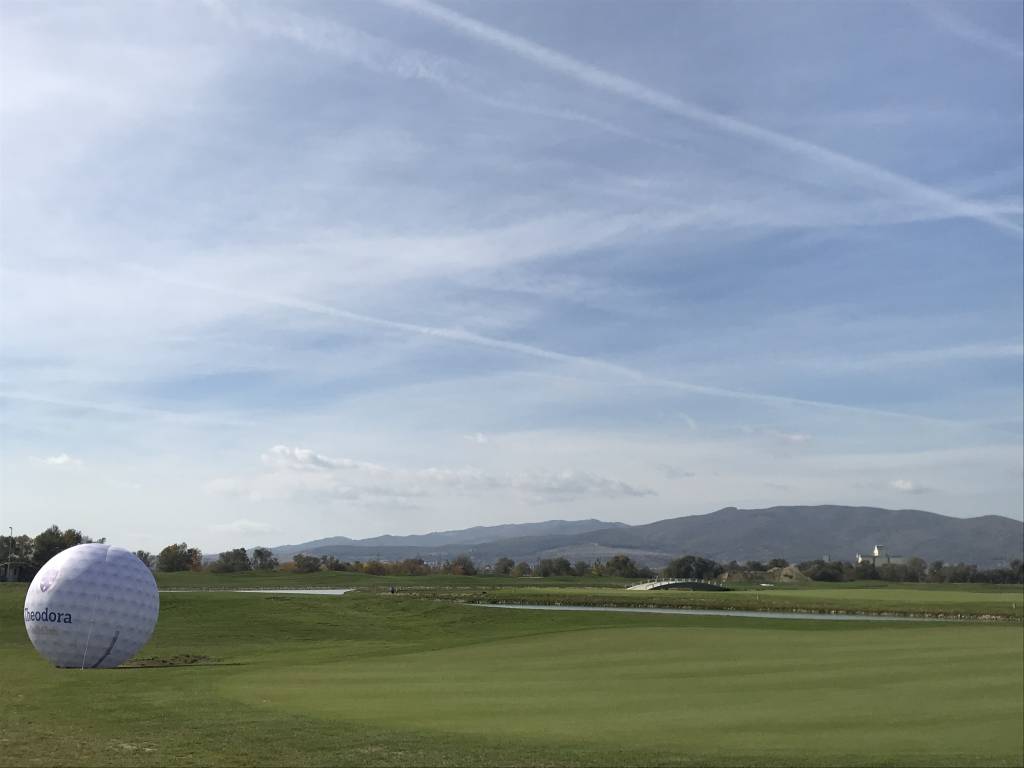 Inaugurarea Theodora Golf Club